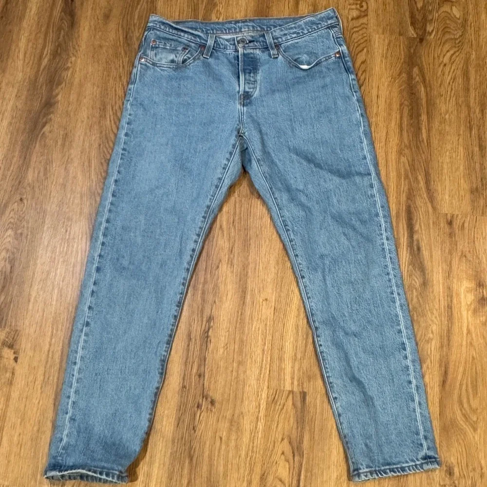 Levis 501 T Men Blue Tapered Leg Button Fly Denim Jeans W28 L28 36197-0011